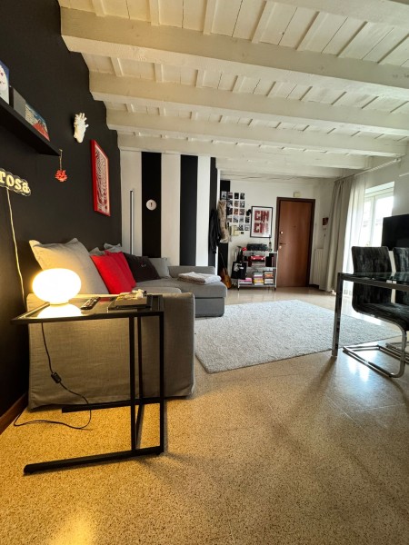 Appartamento bilocale soggiorno